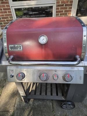Backyard-Ready 2018 Weber Gas Grill with Red Enamel Hood